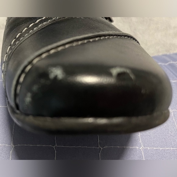 Beautiful I ❤️ Comfort black slip on shoes. - Picture 9 of 10